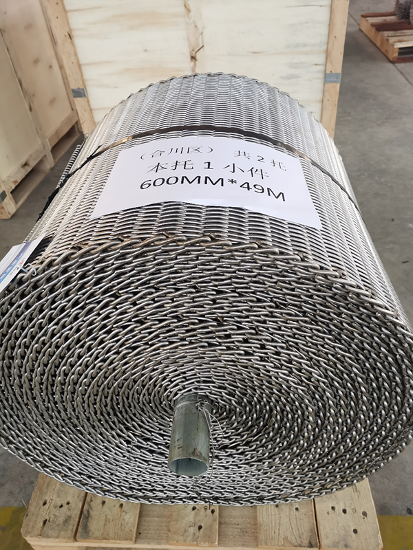 很多客戶問,怎么才能延長燒結(jié)爐網(wǎng)帶的使用壽命呢?